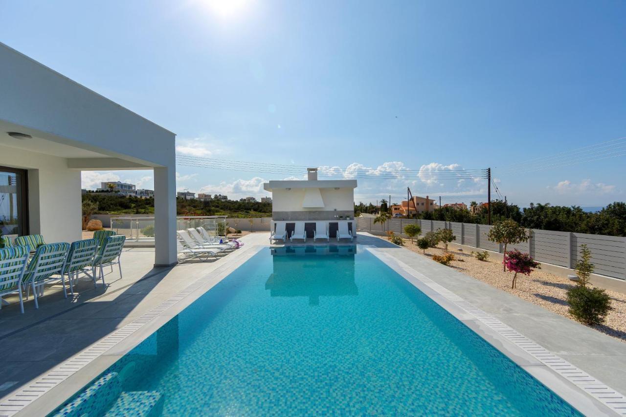 Villa Pleiades Paphos Exterior foto
