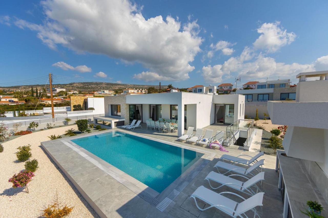 Villa Pleiades Paphos Exterior foto