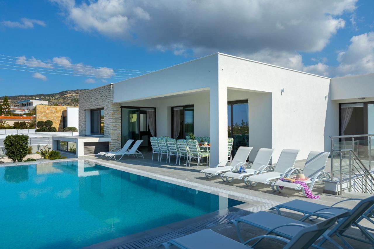 Villa Pleiades Paphos Exterior foto